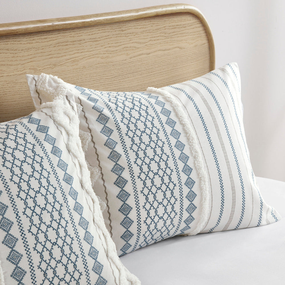 King/Cal King Cotton Printed Duvet Cover Set with Chenille Media 6