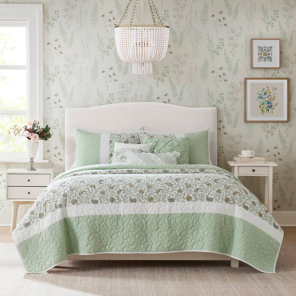 6 Piece Cotton Percale Quilt Set with Throw Pillows Full/Queen Media 21