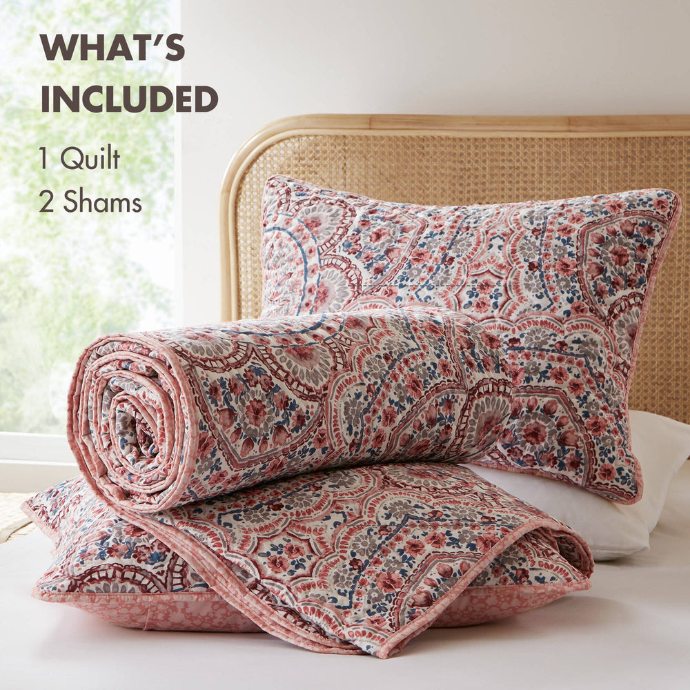 3-Piece Full/Queen Boho Floral Reversible Quilt Media 9