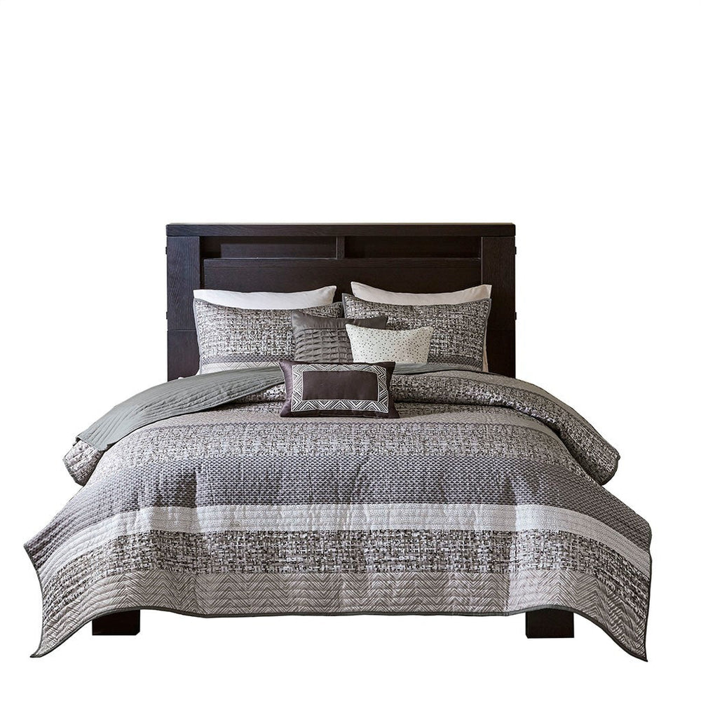 6 Piece Reversible Jacquard Quilt Set with Throw Pillows Grey/Taupe King/Cal King Media 9