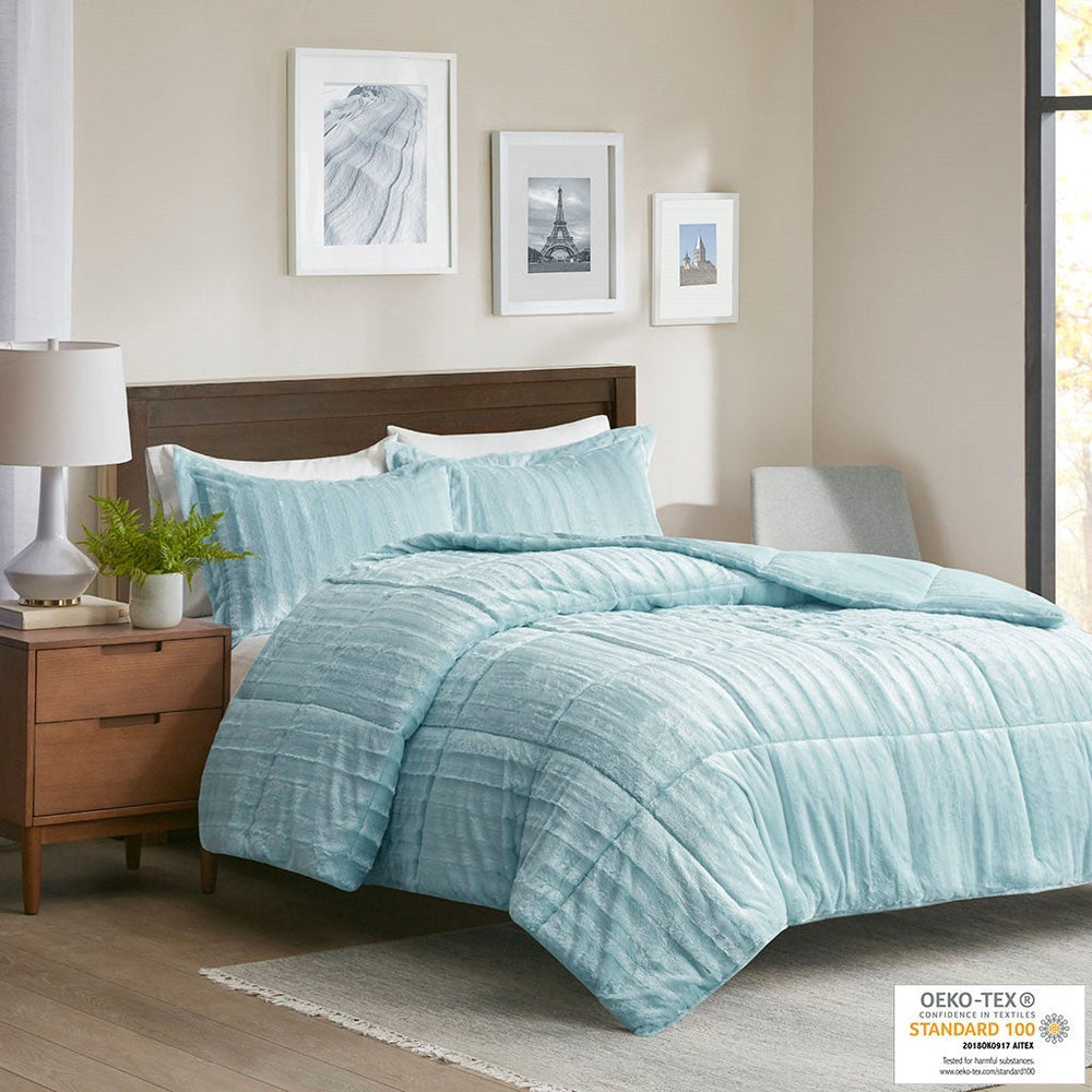 Full/Queen Faux Fur Comforter Mini Set Media 7