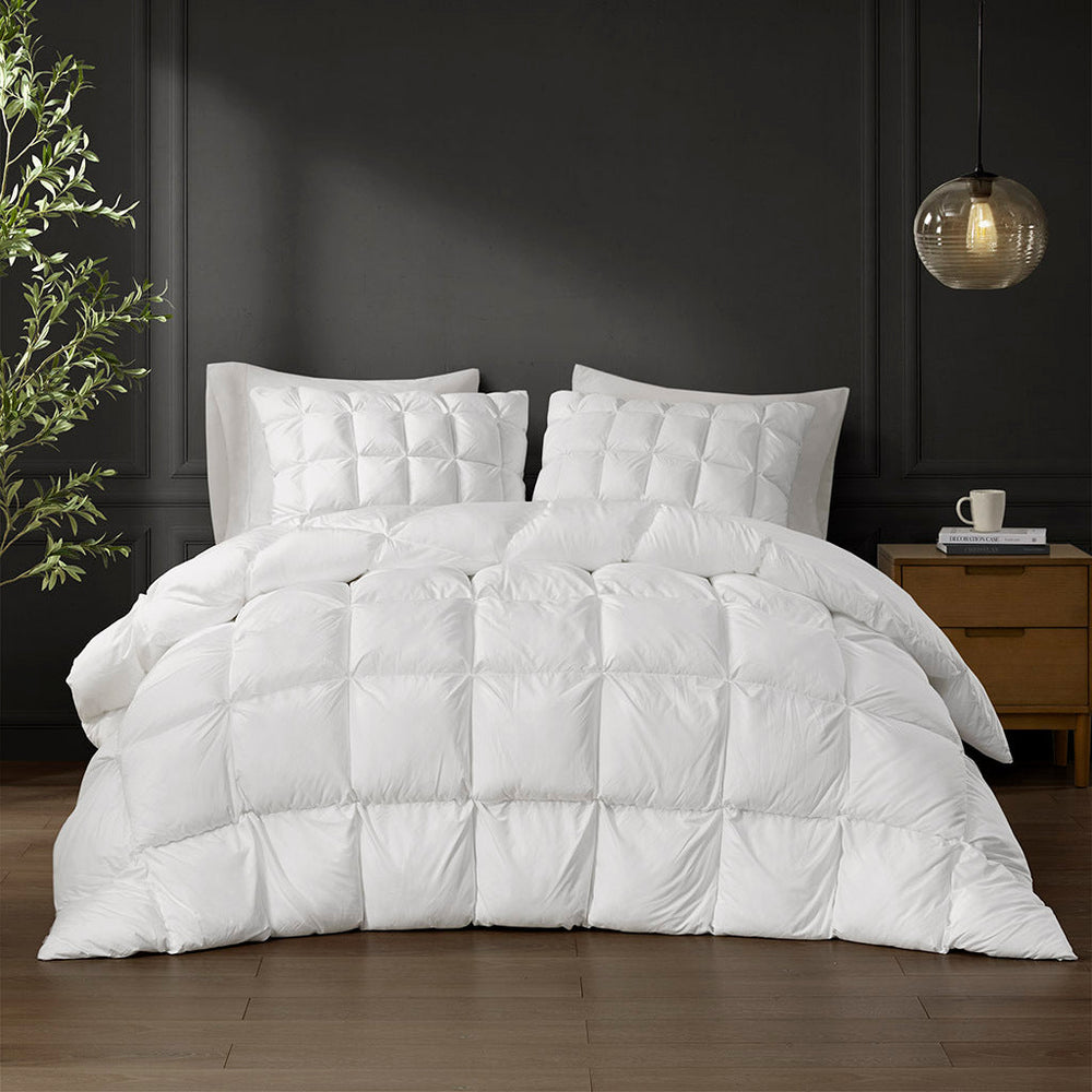 Overfilled Down Alternative Comforter White Full/Queen Media 4