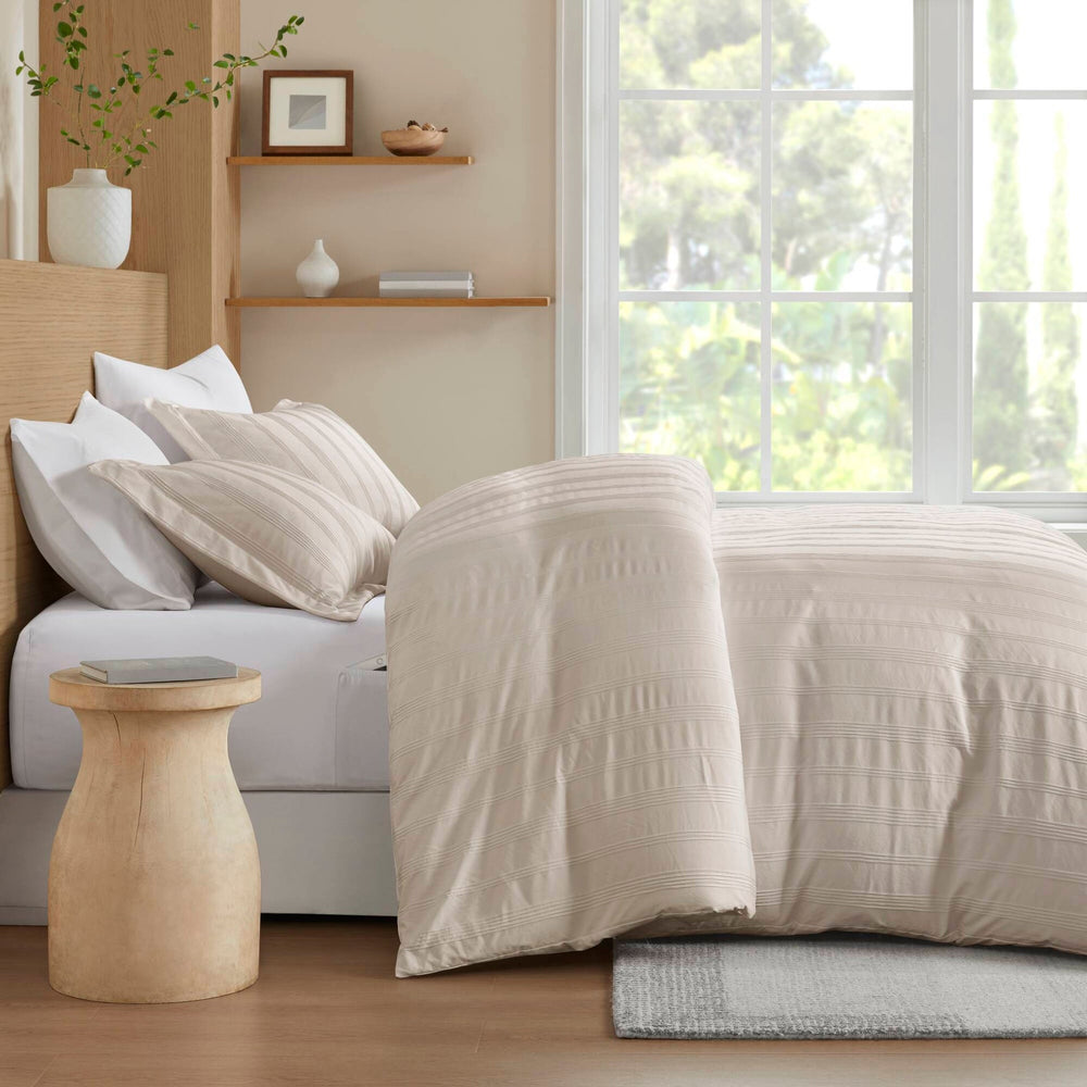 3-Piece Queen Woven Striped Duvet Set Media 19