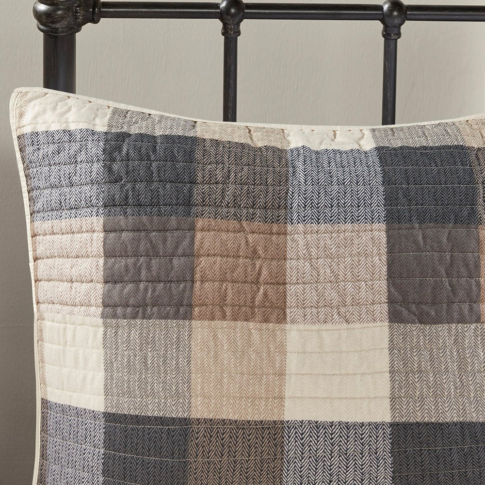6 Piece Printed Herringbone Quilt Set with Throw Pillows Neutral Full/Queen Media 12