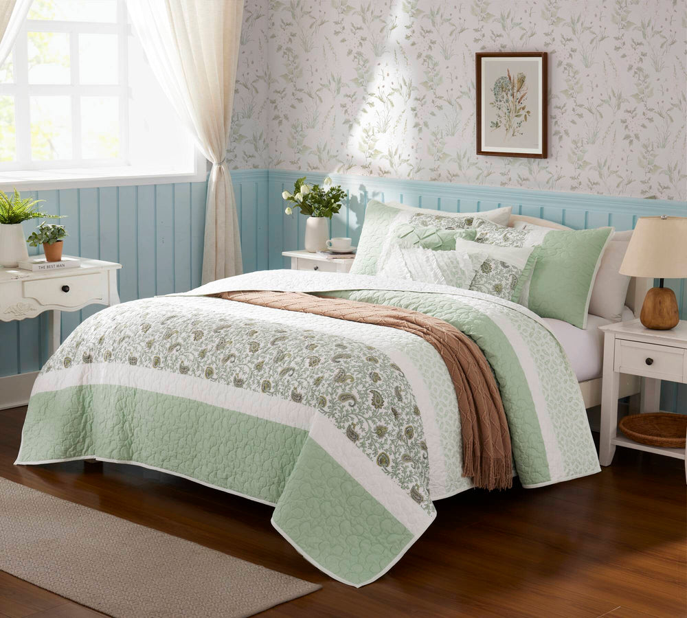 6 Piece Cotton Percale Quilt Set with Throw Pillows Full/Queen Media 12