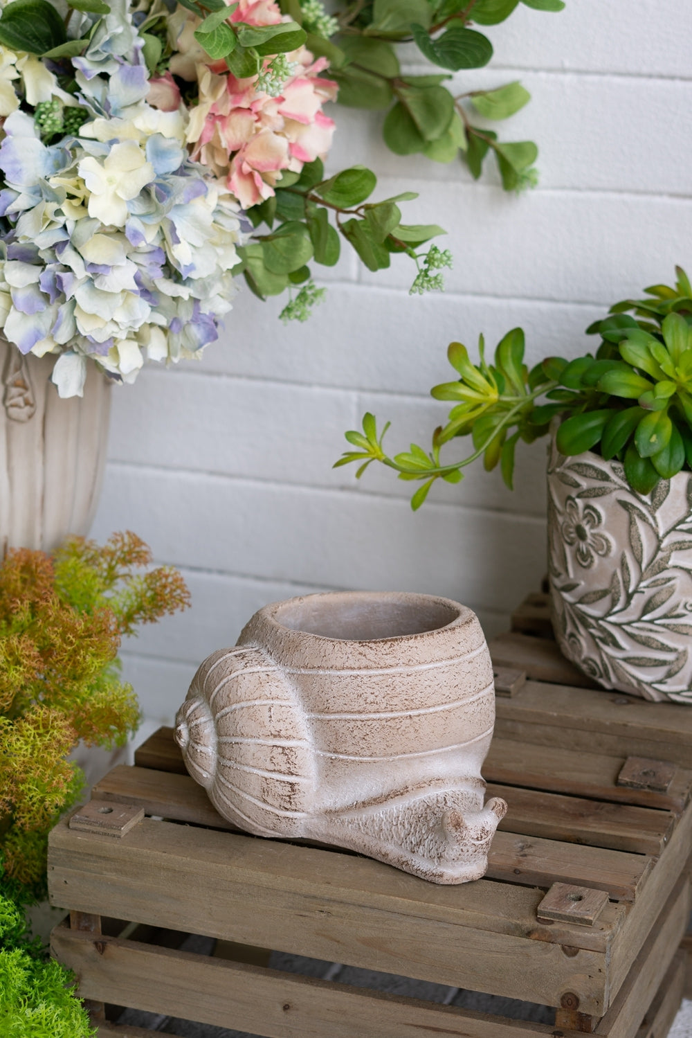 8.3x7x4.7' Decorative Sand and Cement Snail Planter with Textured Beige Finish Media 1