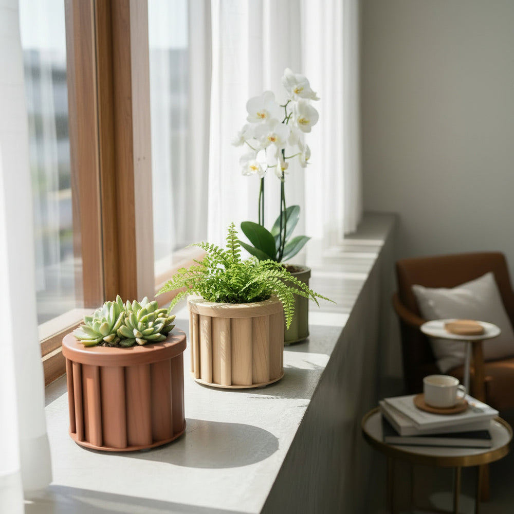 Round Strata Planter SM - Dark Brown Media 6