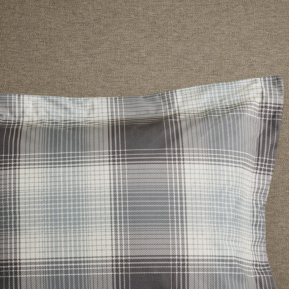Full/Queen Softspun Down Alternative Comforter Mini Set Media 8