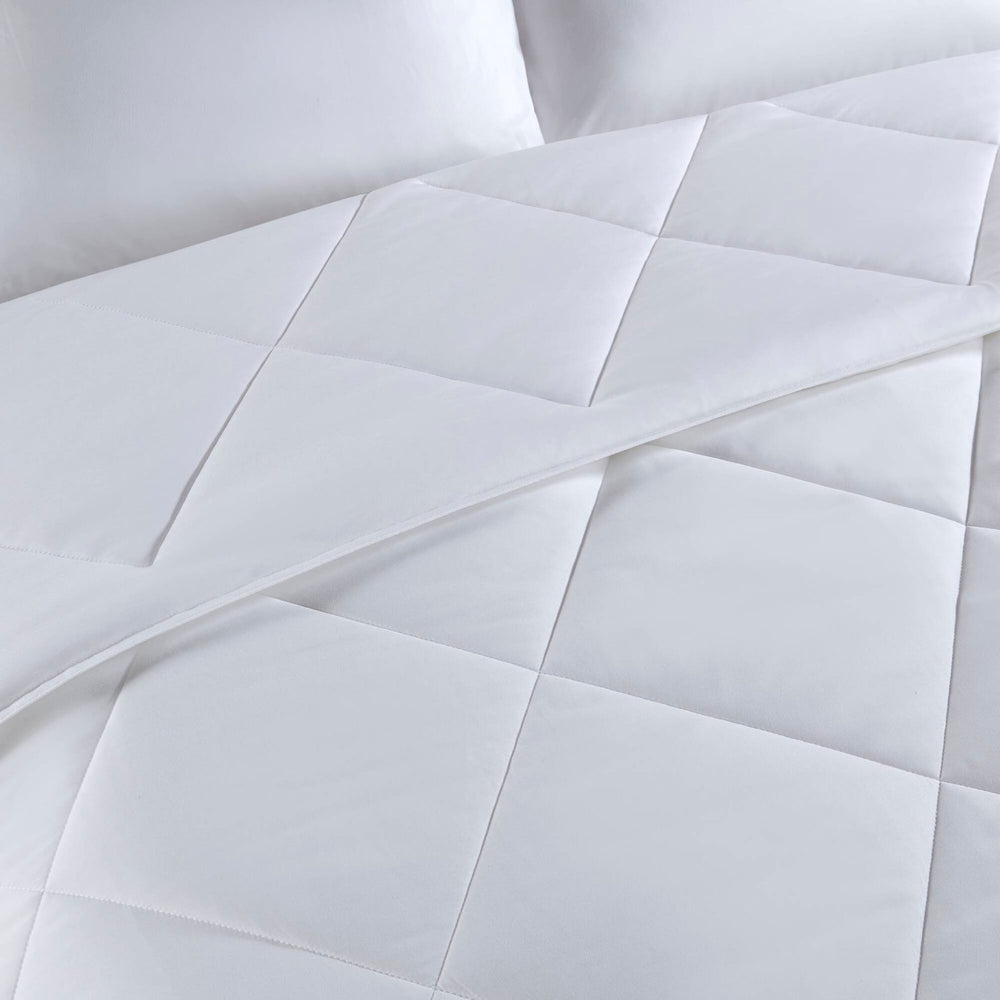 Oversized Down Alternative Comforter White King/Cal King Media 18
