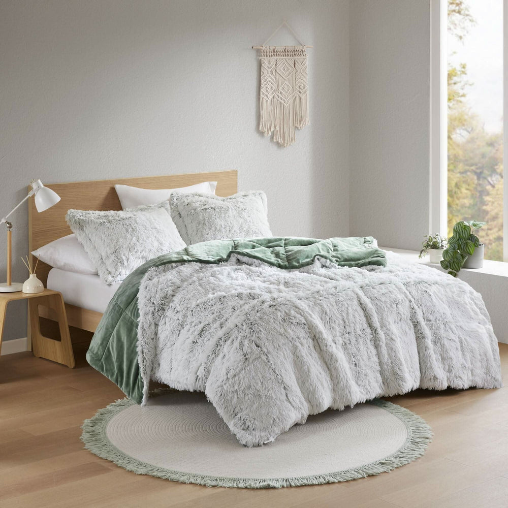 Faux Fur Comforter Set Shaggy King Cal King Green White Bedding for Bedroom 3 Piece Media 1