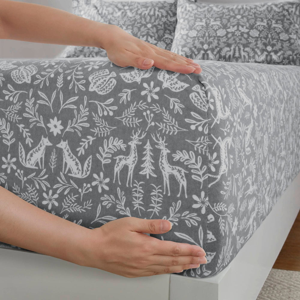 4 PCS Full Sheet Set Sage Winter Fauna Media 5
