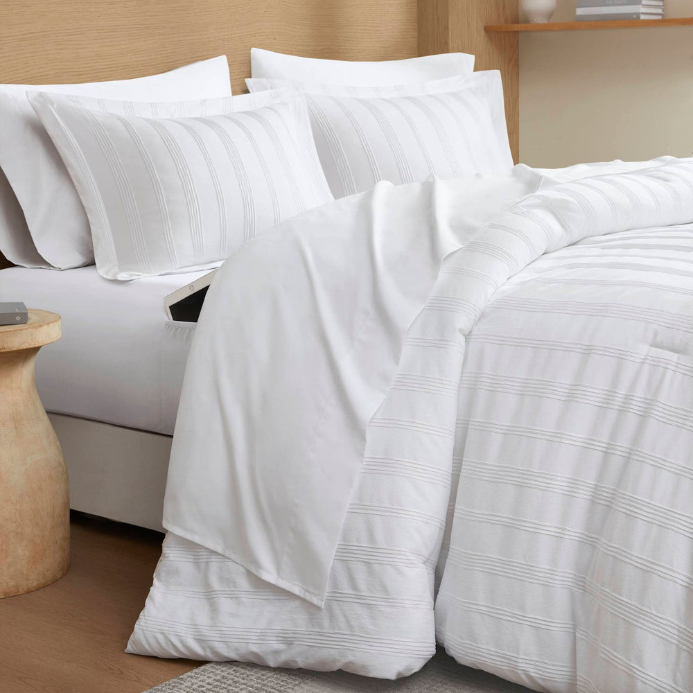 7-Piece Full Woven Striped Comforter Set Media 15