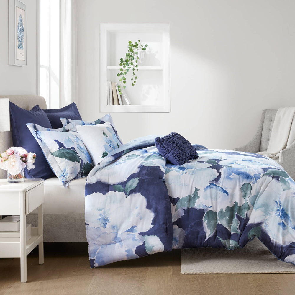 7- Piece Queen Comforter Set Media 12