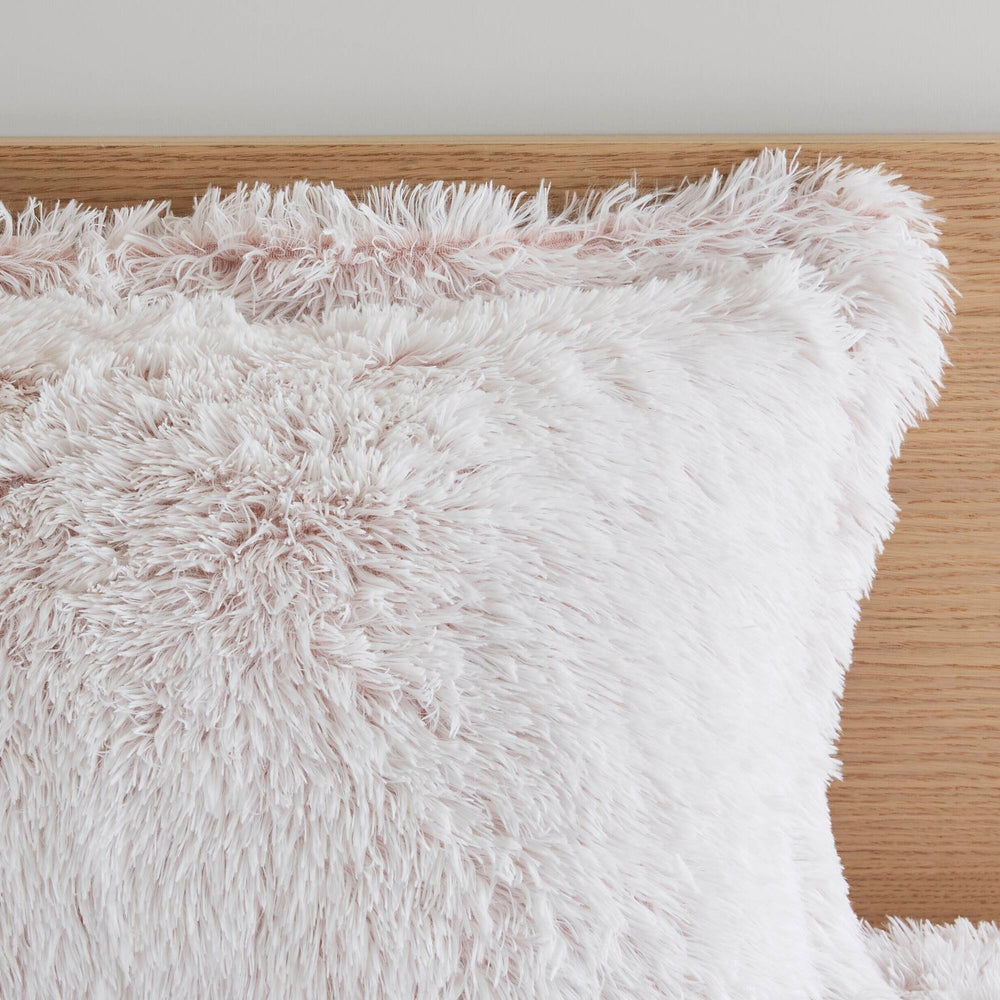 3 PCS King/Cal King Shaggy Faux Fur Comforter Mini Set Pink/White Media 3