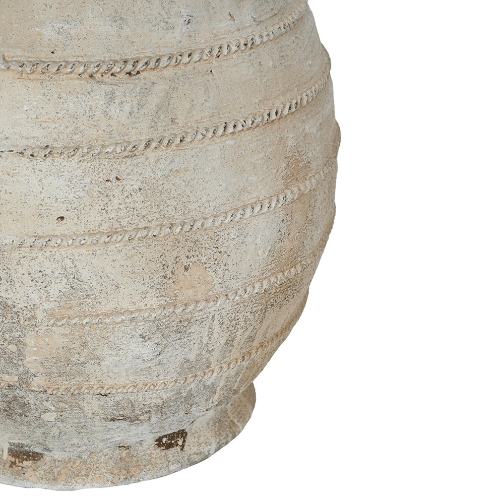 17.5x17.5x18.5' Round Magnesium Flower Pot with Weathered White Finish and Ridged Texture Media 4