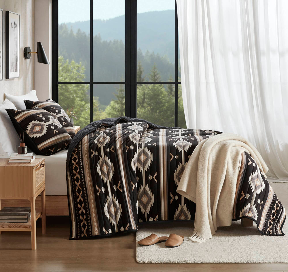 3- Piece King/Cal King Quilt Mini Set Media 18