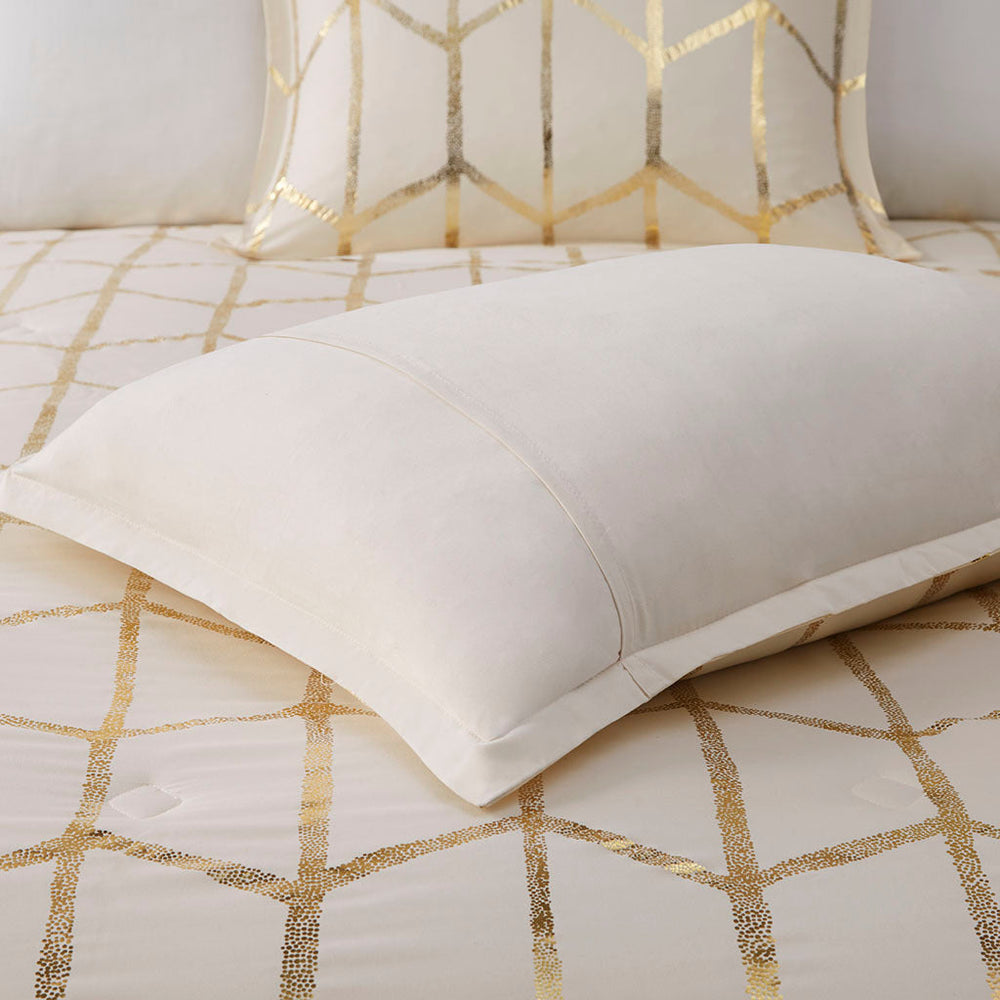 Twin/Twin XL Metallic Printed Comforter Set Media 2