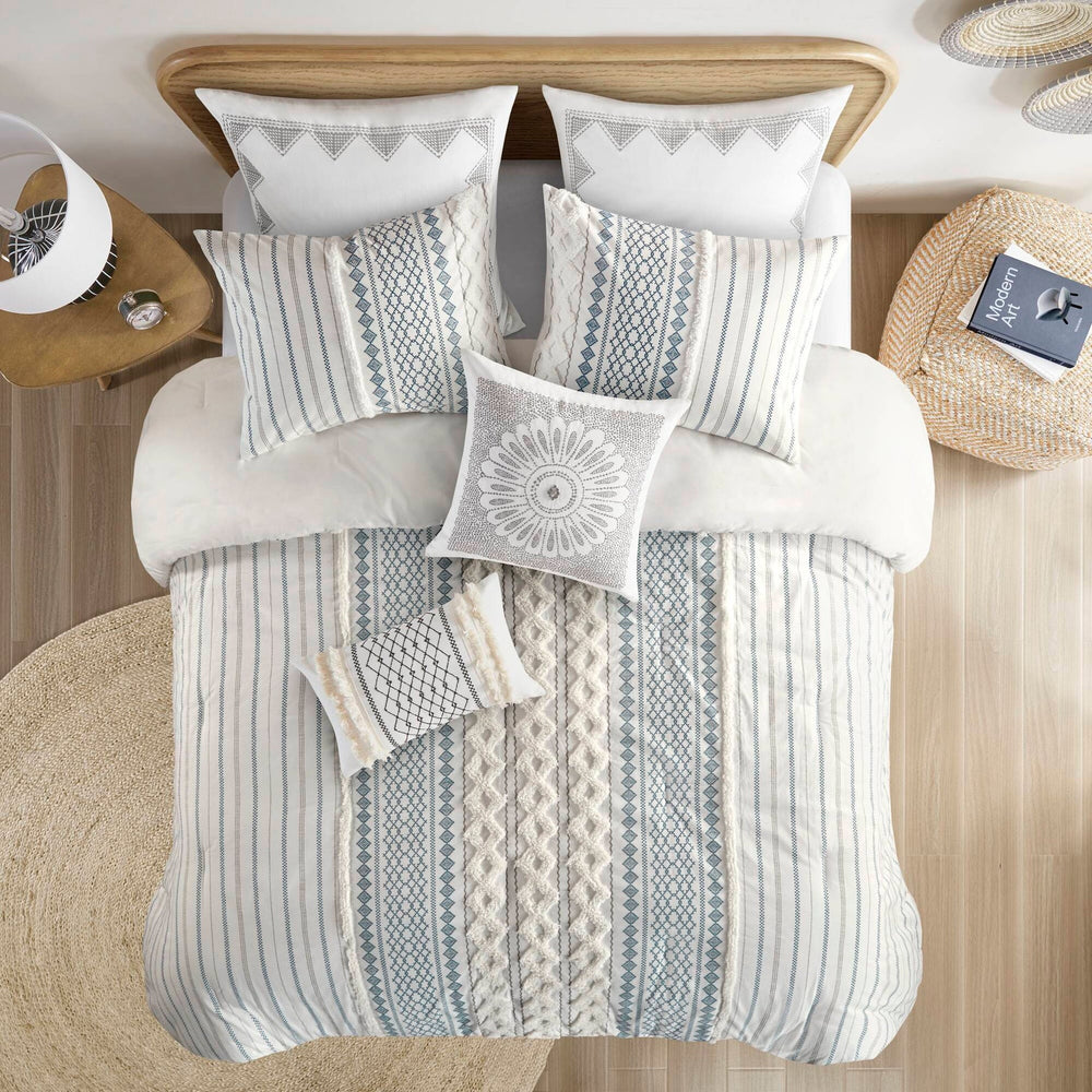 Cotton Printed Comforter Set with Chenille White/Navy King/Cal King Media 4
