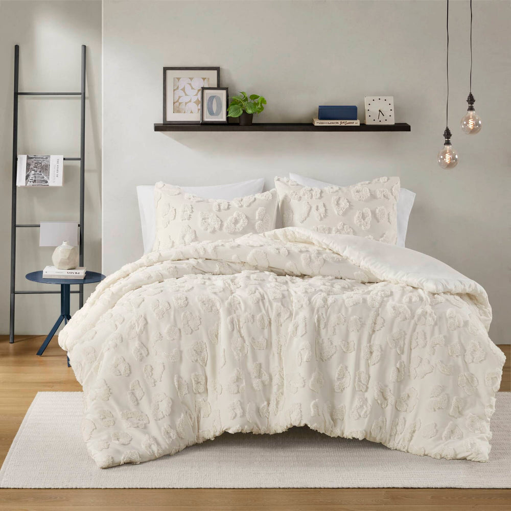 Animal Chenille Comforter Set Full/Queen Media 2