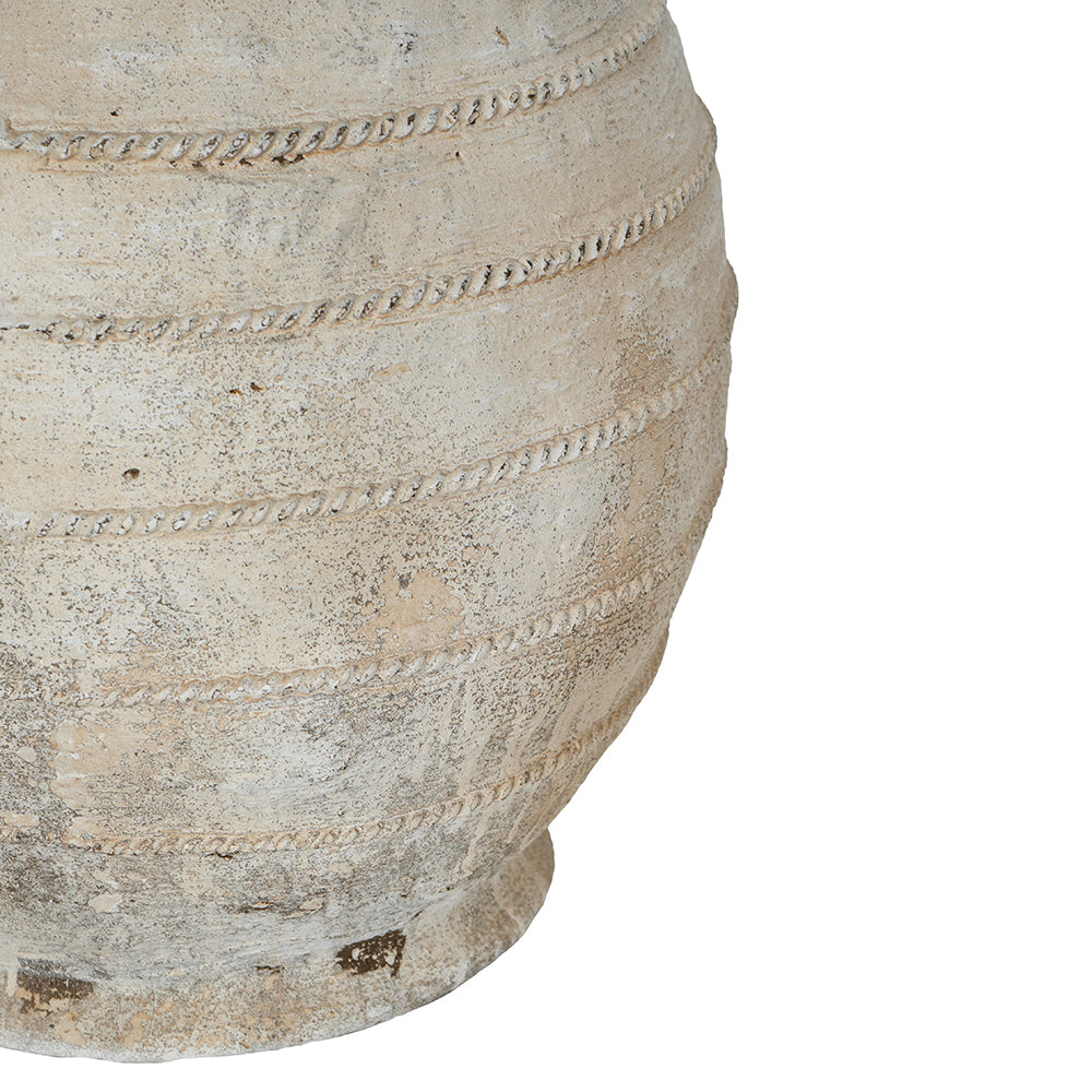 17.5x17.5x18.5' Round Magnesium Flower Pot with Weathered White Finish and Ridged Texture Media 4