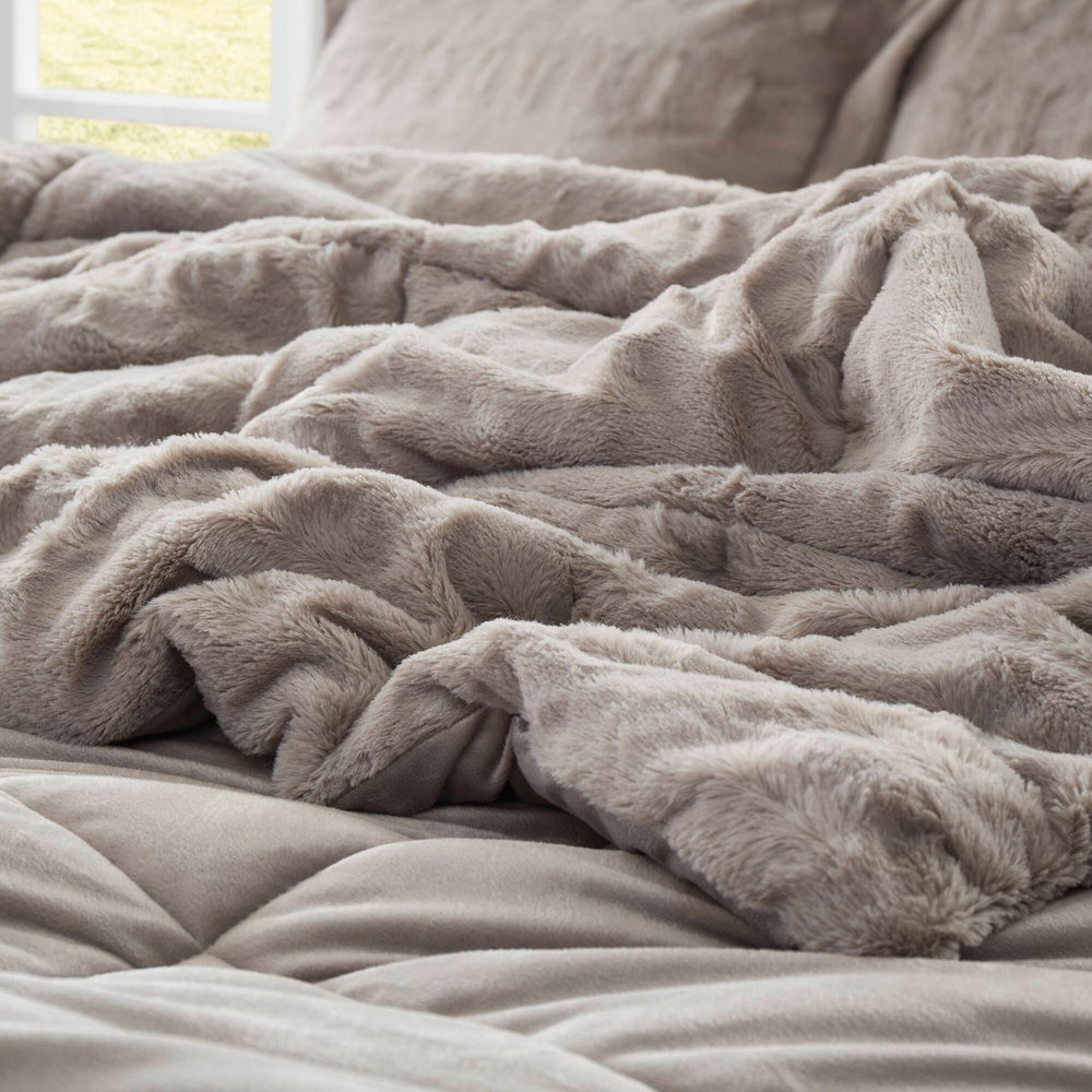 2 PCS Twin/Twin XL Solid Faux Fur Comforter Mini Set Gray Media 12
