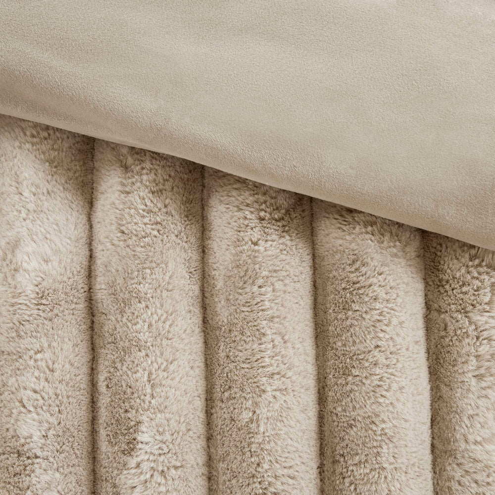 3 PCS King  soft Faux Fur Ribbed Comforter Set Taupe Media 11