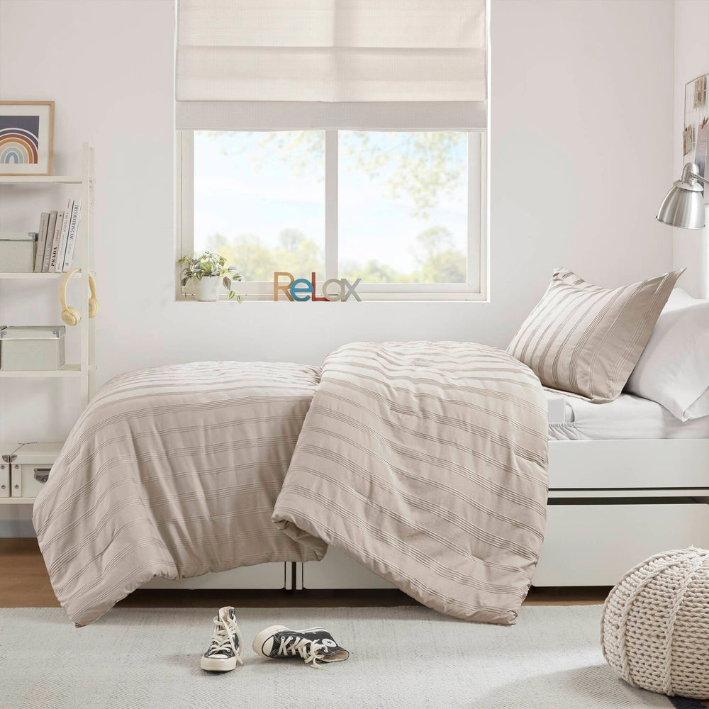 2-Piece Twin/Twin XL Woven Striped Duvet Set Media 17