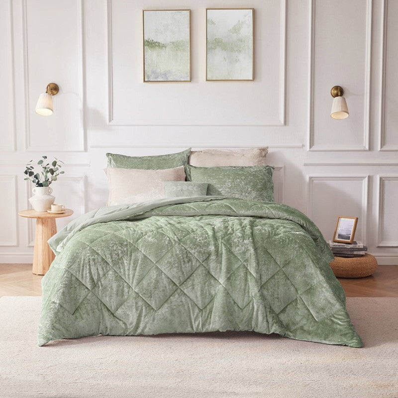 4PCS King/Cal King Velvet Duvet Cover Set with Throw Pillow Media 15