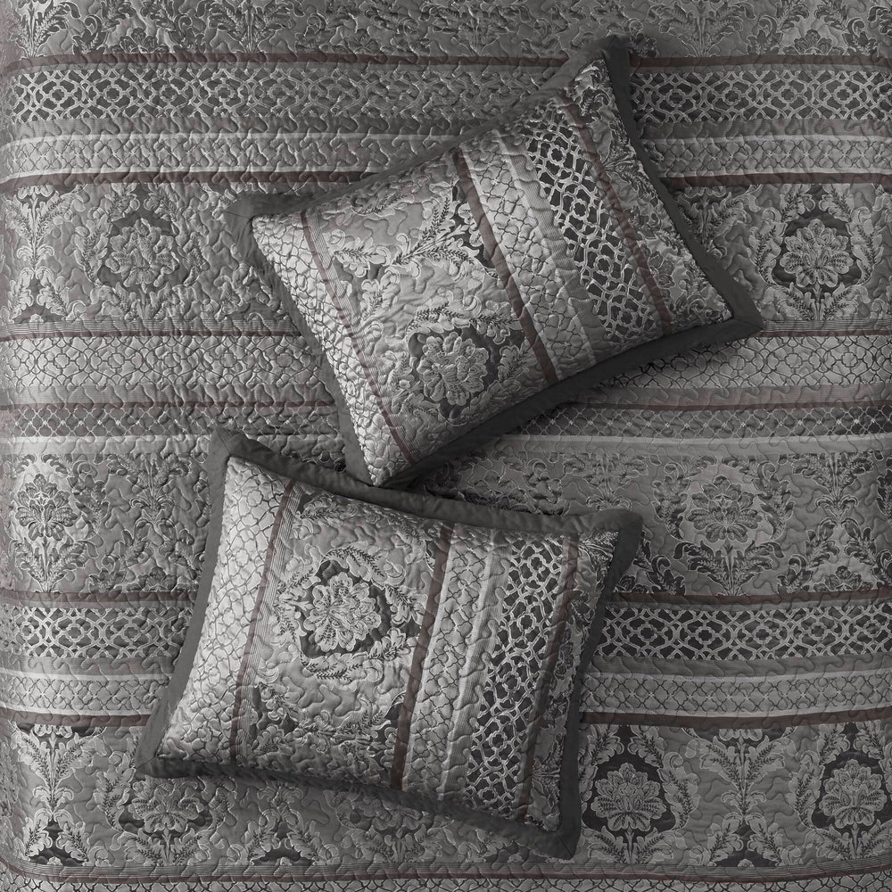 5-Piece King 5 Piece Reversible Jacquard Bedspread Set,Grey Media 13