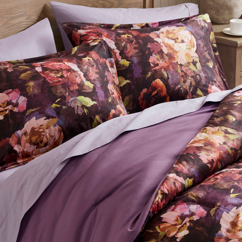 4-Piece Queen Velvet Comforter Set Media 19
