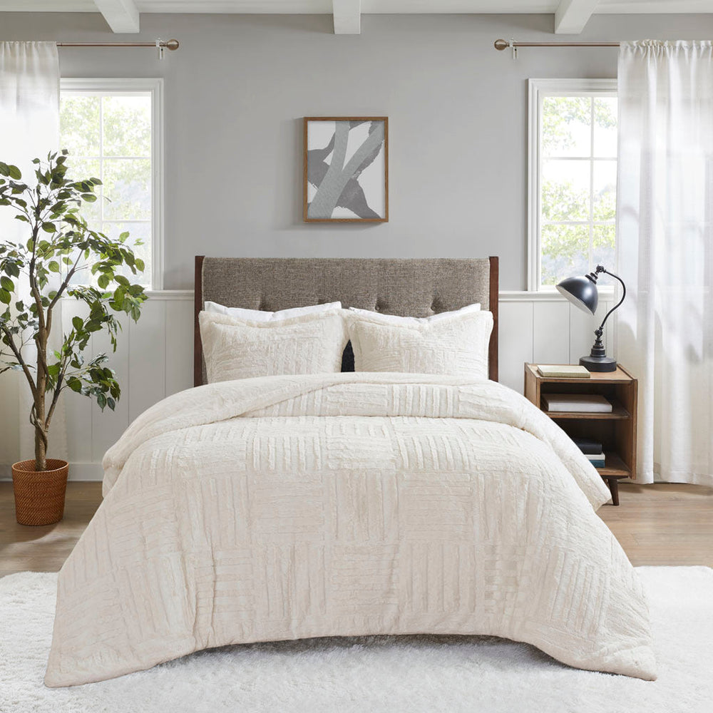 Twin Fur Down Alternative Comforter Mini Set Media 4