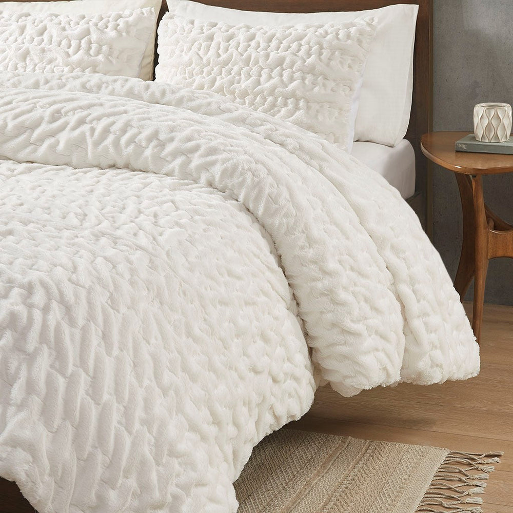 Full/Queen Ruched Fur Down Alternative Comforter Set Media 7