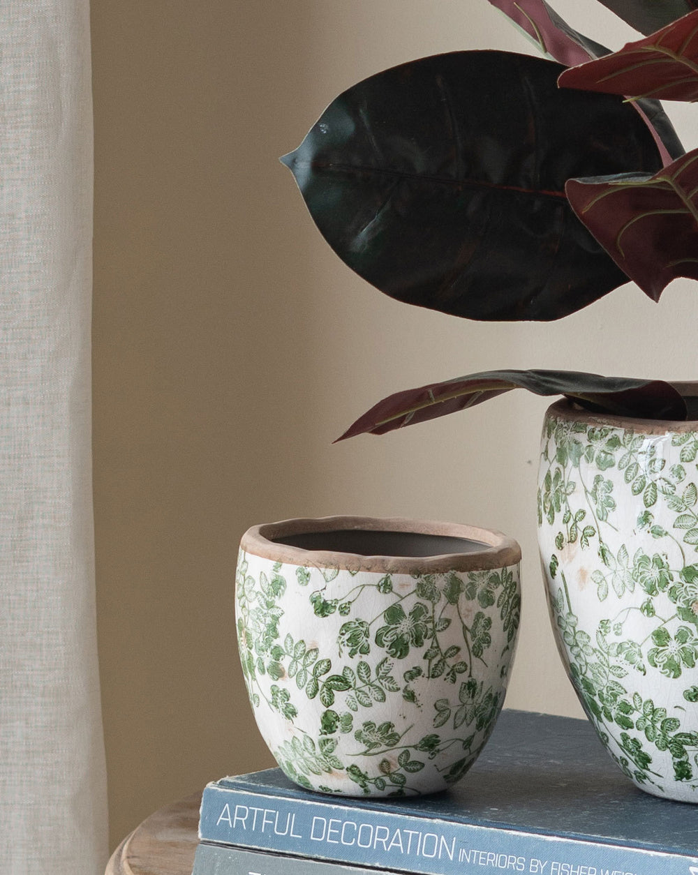5.1x5.1x4.5' Ceramic Flower Vase with Floral Pattern, 4 Pack Media 7