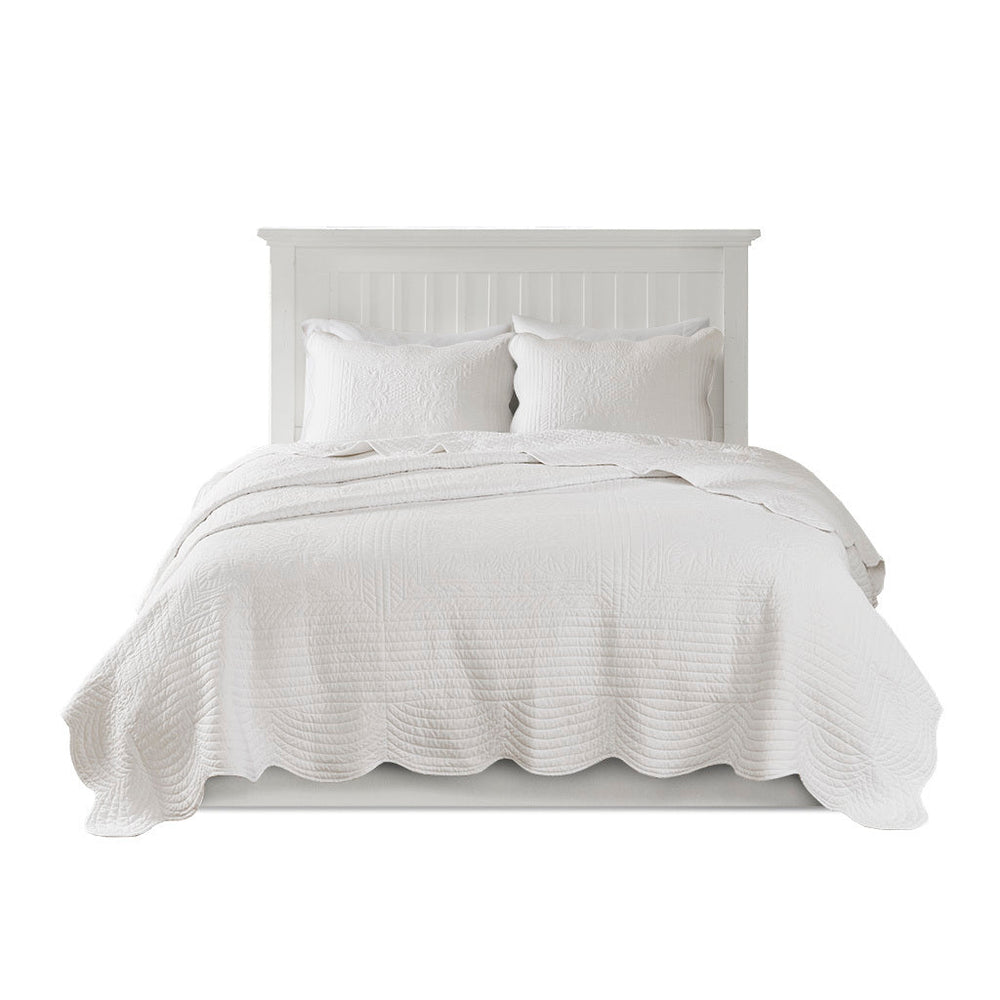 3 Piece Reversible Scalloped Edge Quilt Set White King/Cal King Media 7