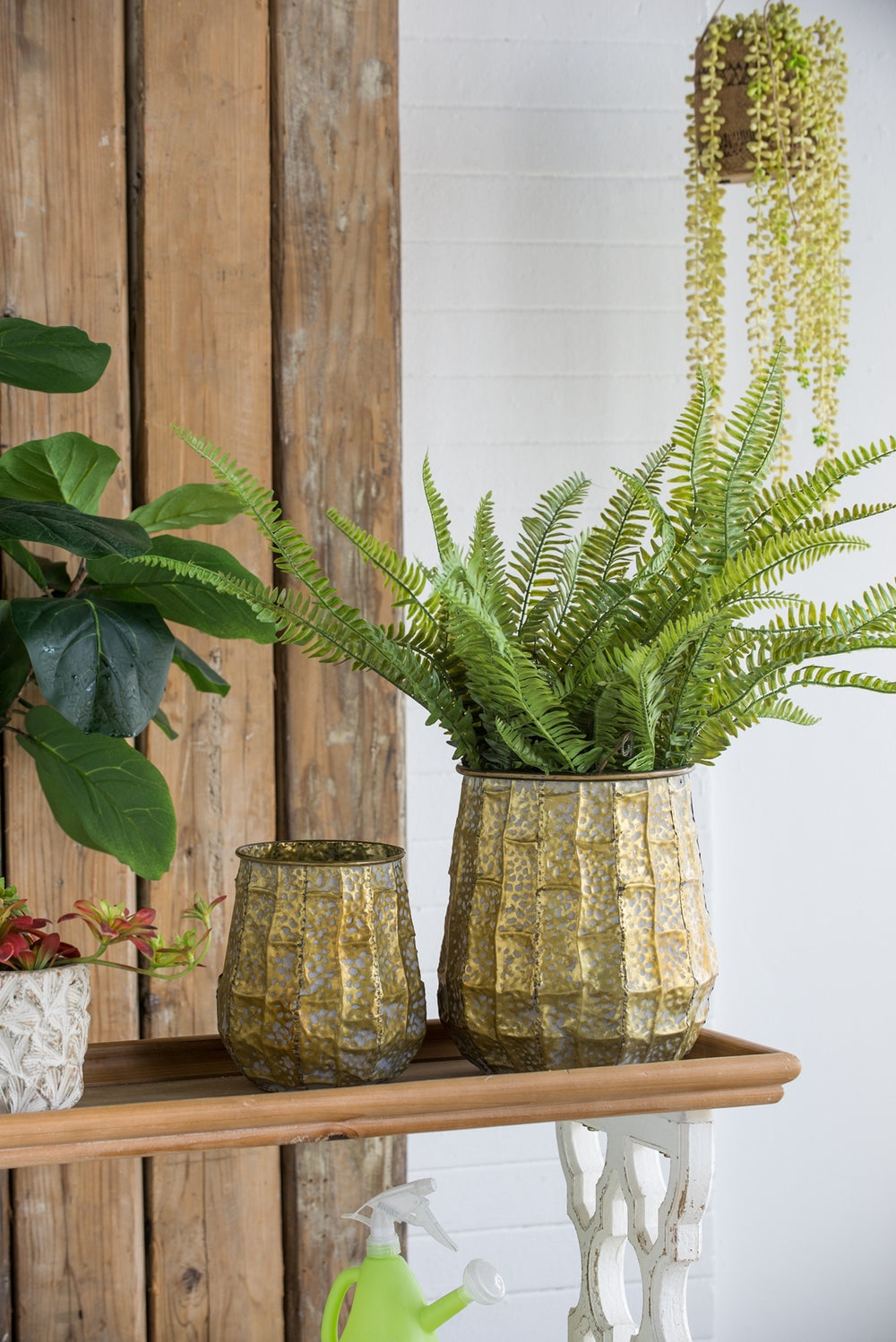 Set of 3 Metal Planter Distressed, L:12x12x14' M:9x9x11.5' S:6.3x6.3x8.7' Media 8