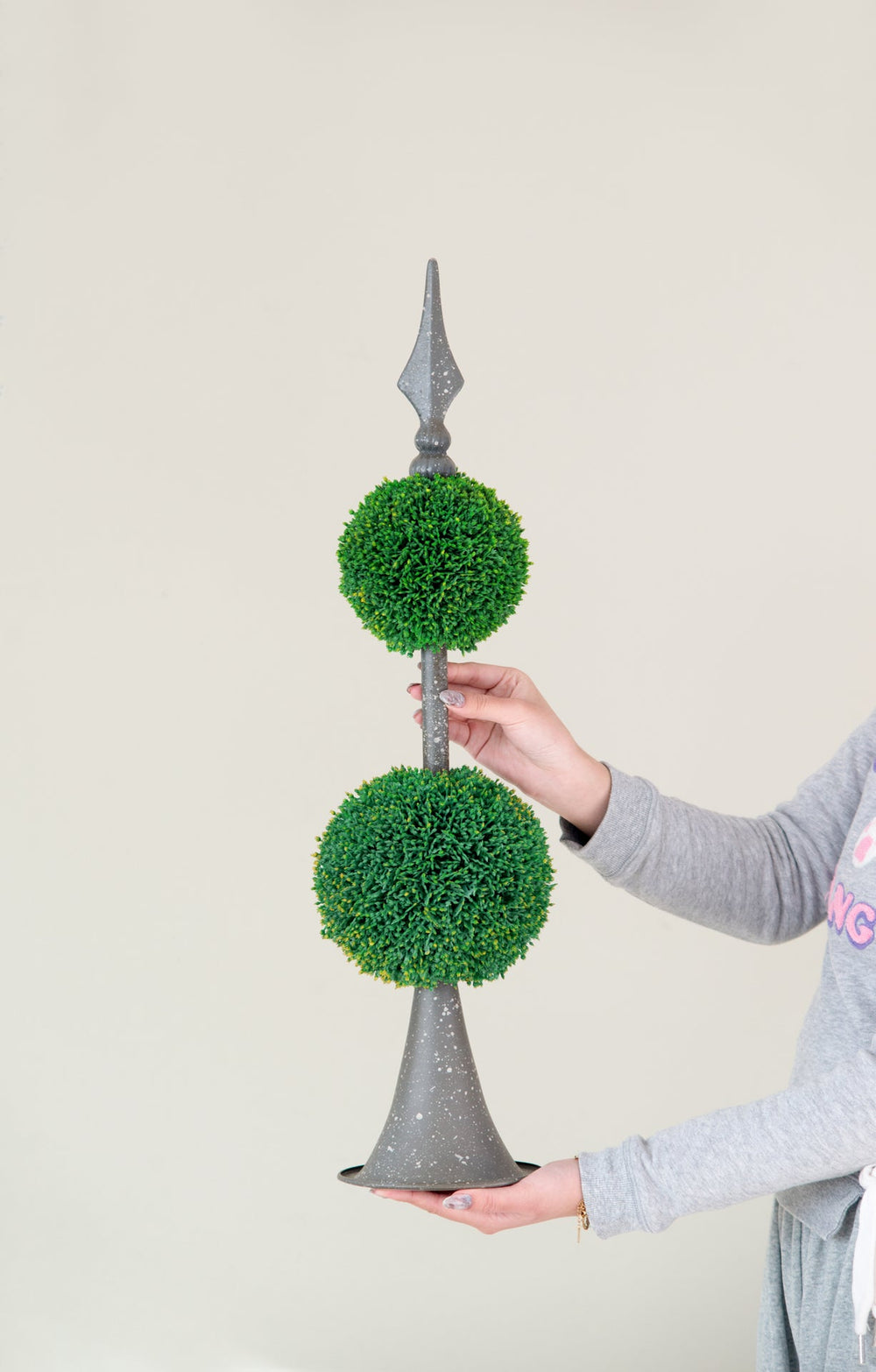 D7x26.5' Artificial Two-Tiered Boxwood Sphere Topiary on Metal Spire Media 4