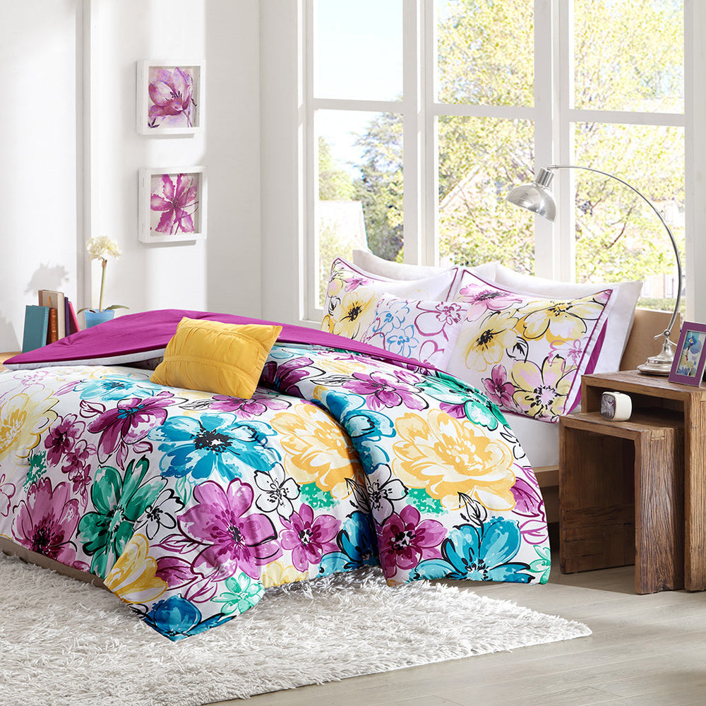 Twin/Twin XL Floral Comforter Set Media 1