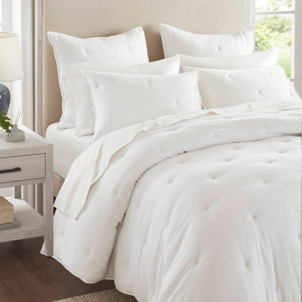 3-Piece Full/Queen Cotton  Embroidered Quilt Set,White Media 23