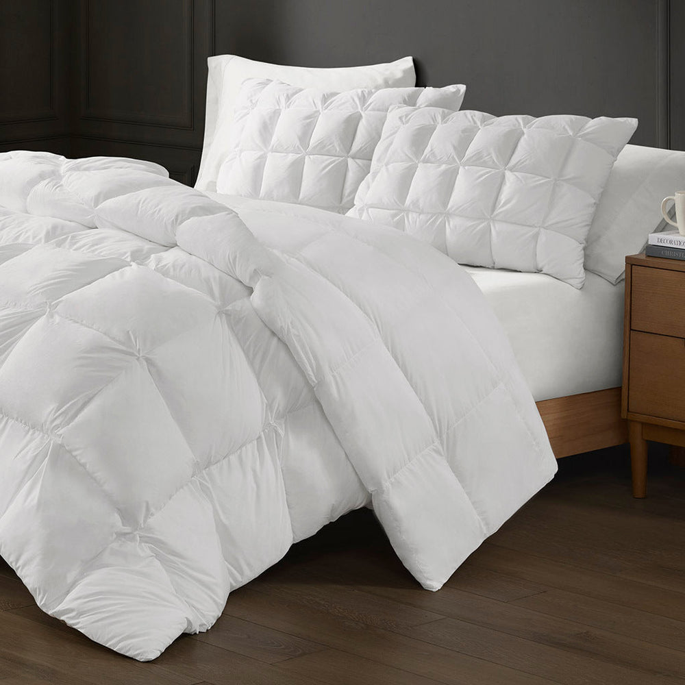 Overfilled Down Alternative Comforter White Full/Queen Media 10