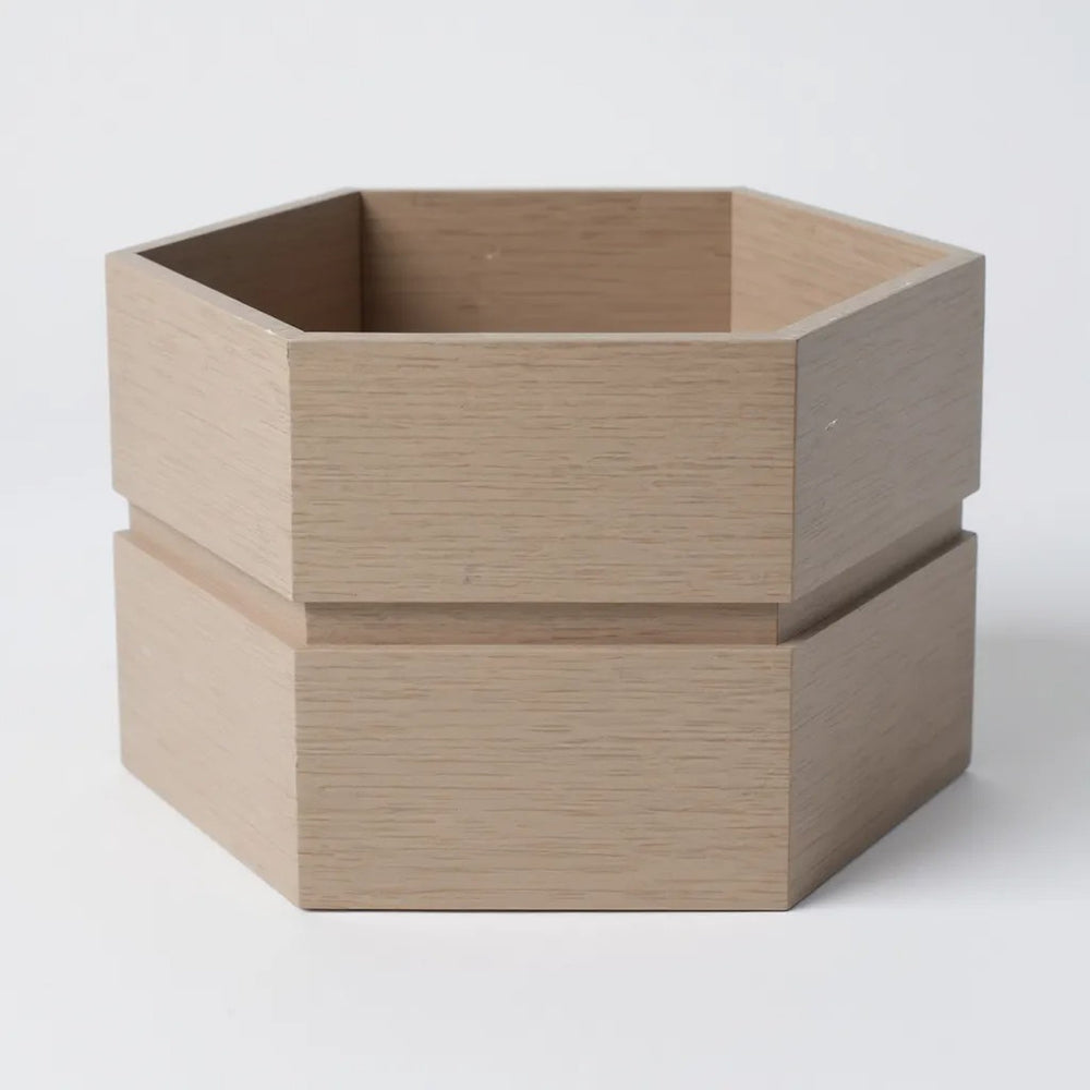 Hexagon Terrace Planter Box Short - Grey Brown Media 1