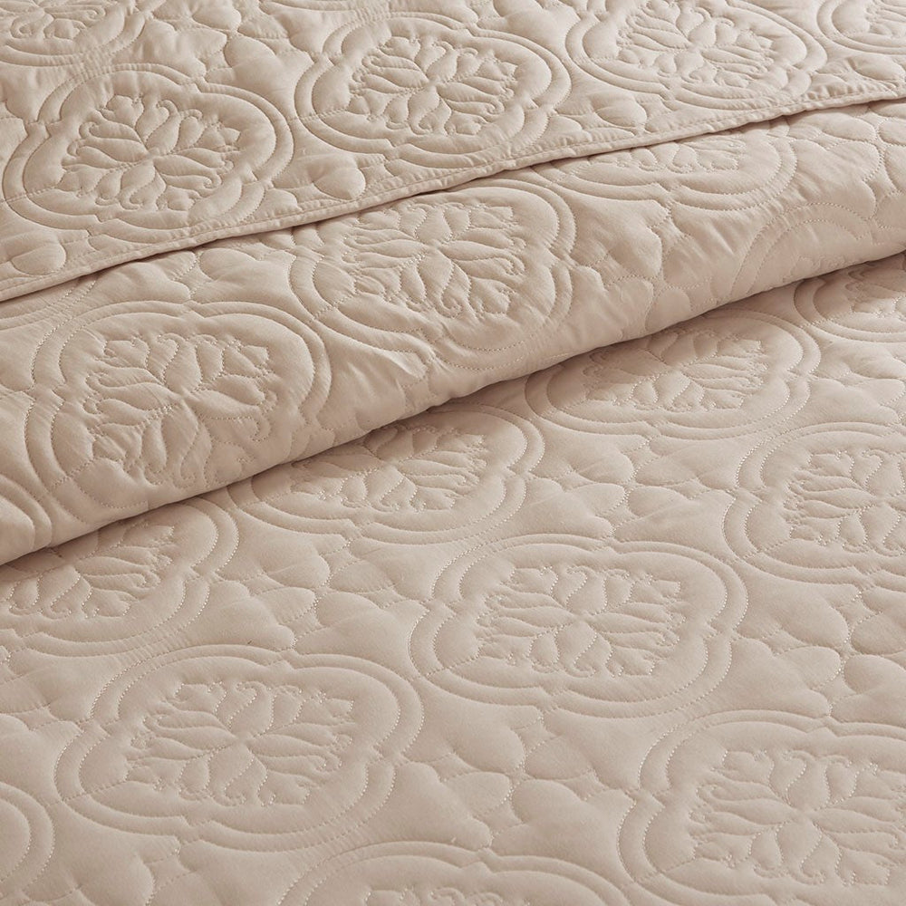 3 Piece Reversible Bedspread Set Khaki Full/Queen Media 2