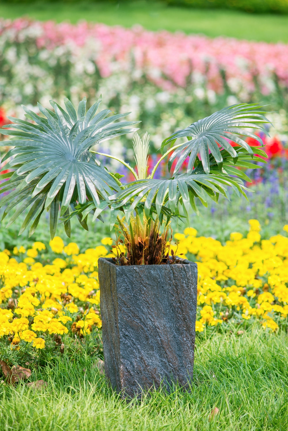 9.4x9.4x18.1' Cement Planter Large, Indoor Outdoor Garden Functional  Decor Media 9