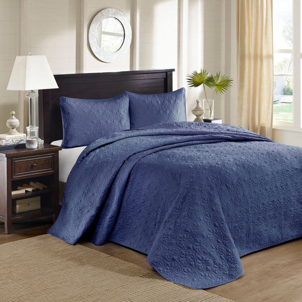 Reversible Bedspread Set Navy Queen Media 1