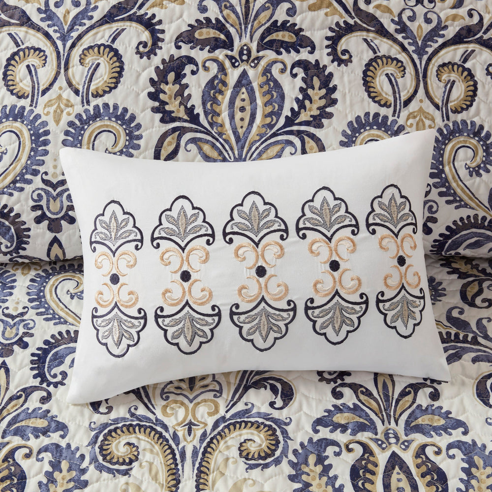 6 Piece Reversible Quilt Set with Throw Pillows Navy/Tan Full/Queen Media 10