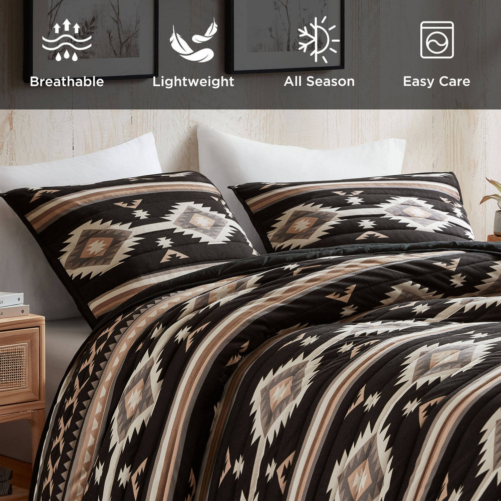 3- Piece Full/Queen Quilt Mini Set Media 12