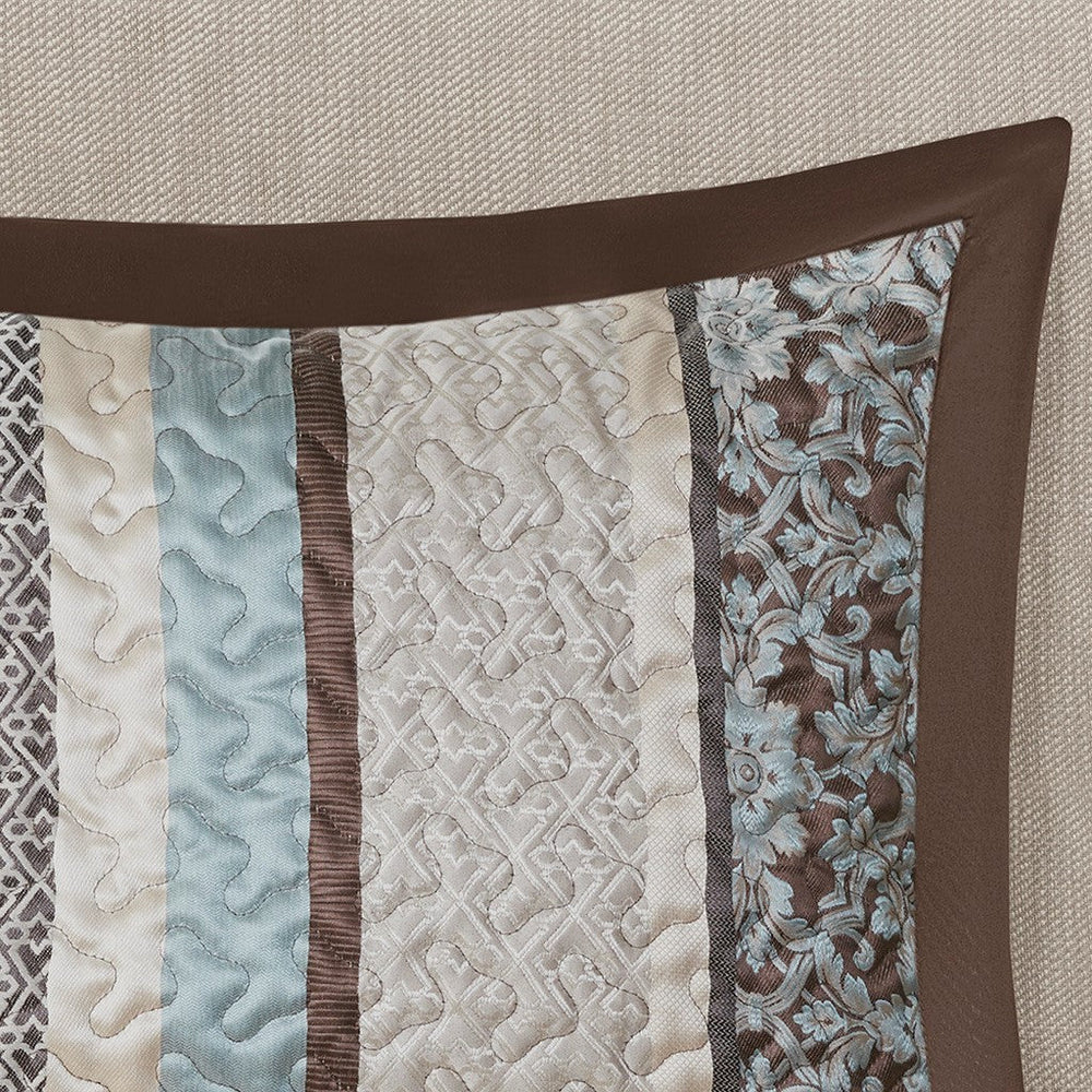 5 Piece Jacquard Quilt Set with Throw Pillows Blue King/Cal King Media 8