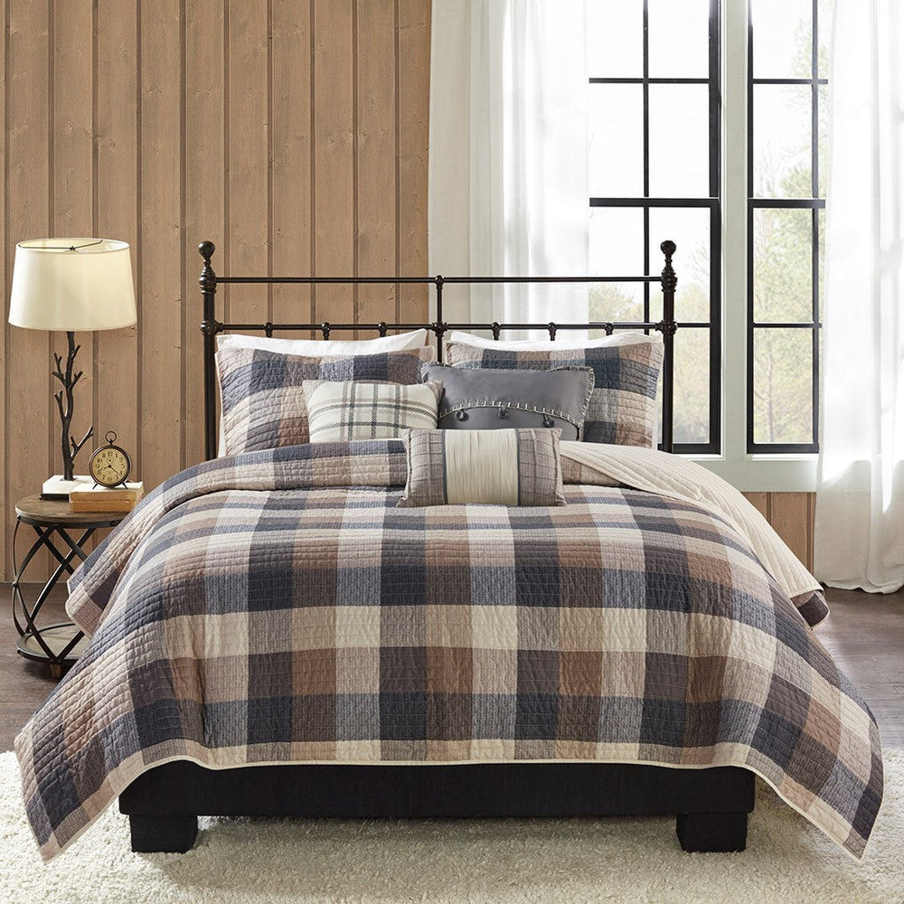 6 Piece Printed Herringbone Quilt Set with Throw Pillows Neutral Full/Queen Media 14