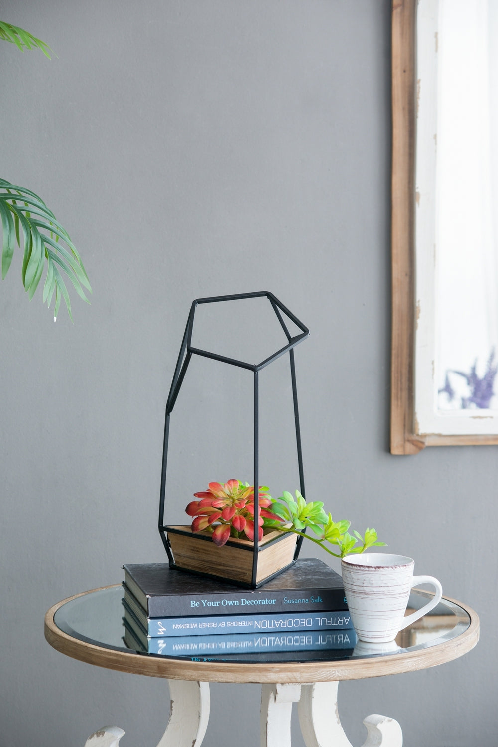 Set of 3 Felix Wall Planter, L:10x10x16.5'  M:8.5x8.5x15.5' S:7x7x13.5' Media 13