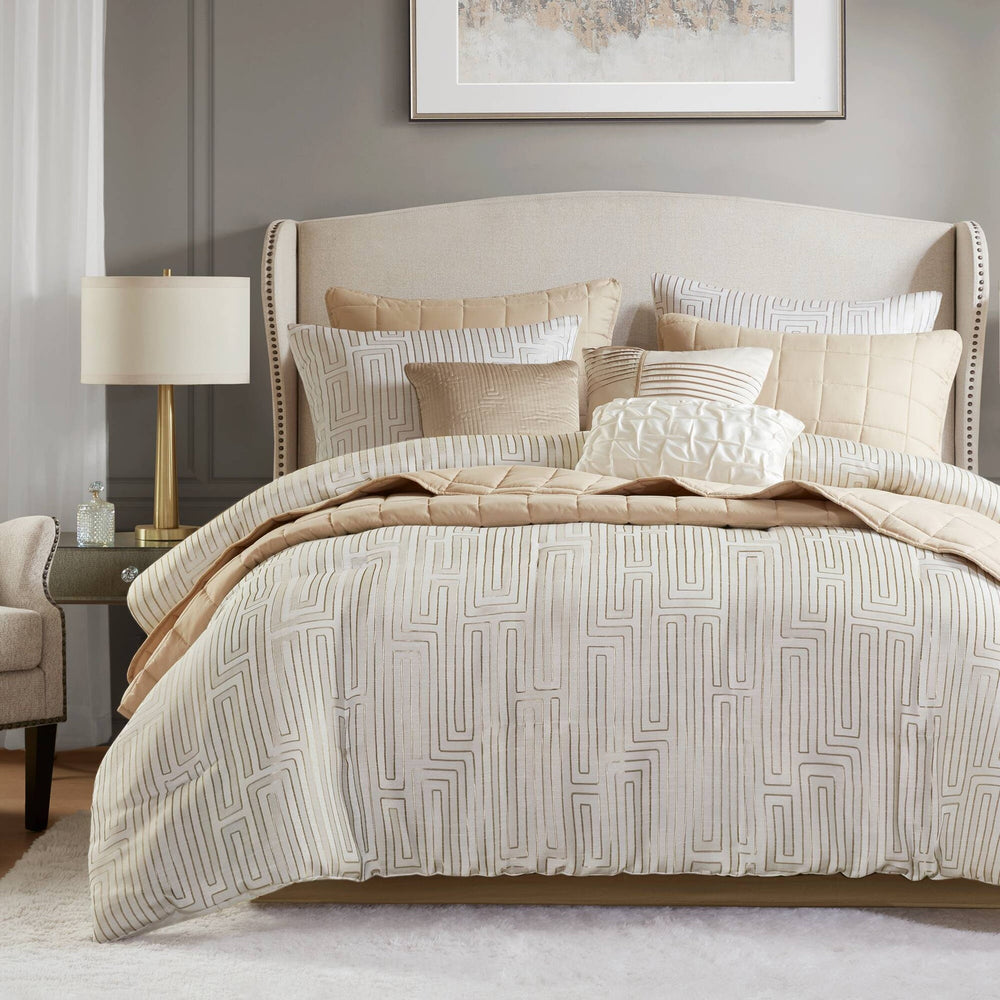 10 PCS King Luxury Jacquard Comforter Set Ivory Media 21