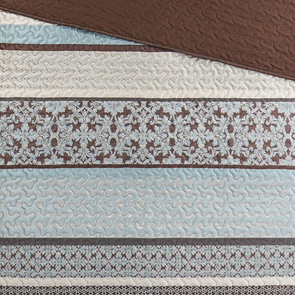 5 Piece Jacquard Quilt Set with Throw Pillows Blue Full/Queen Media 11
